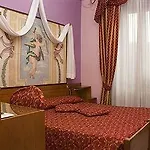 La Bussola Hotel 3*