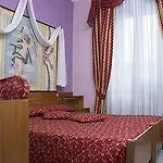 La Bussola Hotel 3*