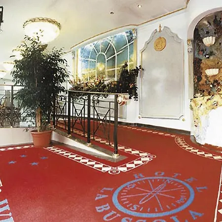 La Bussola Szálloda 3*